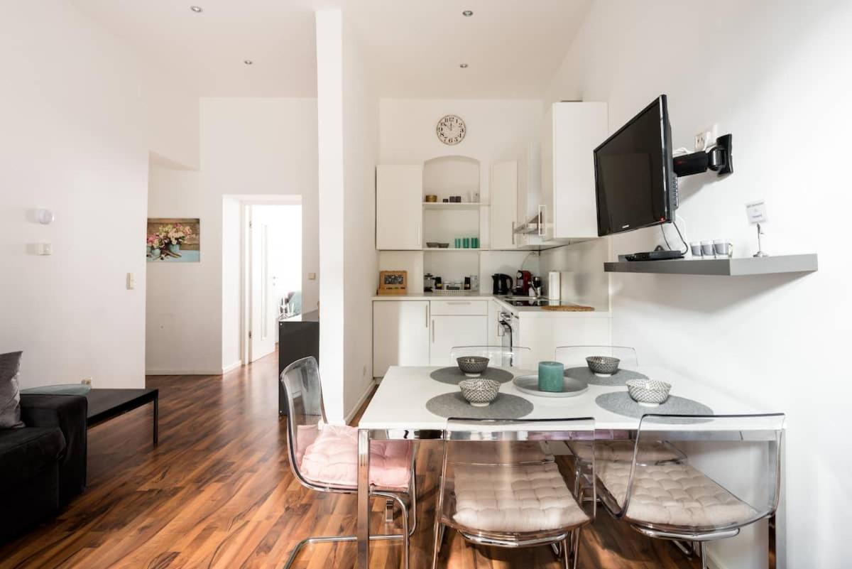 Luxurious And Spacious 5 Min Walk To City Center, 1-2 Wien Exterior foto